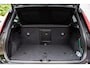 Volvo XC40 2.0 B4 Plus Dark | Trekhaak | Harman Kardon Audio | Achteruitrijcamera | Parkeersensoren | Keyless Entry | Elektrische Achterklep | Elektrisch Verstelbare Voorstoelen | Stoelverwarming | Google Navigatie | Apple Carplay | Android Auto