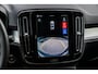 Volvo XC40 2.0 B4 Plus Dark | Trekhaak | Harman Kardon Audio | Achteruitrijcamera | Parkeersensoren | Keyless Entry | Elektrische Achterklep | Elektrisch Verstelbare Voorstoelen | Stoelverwarming | Google Navigatie | Apple Carplay | Android Auto