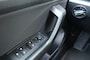 Volkswagen T-Roc 1.5 TSI, Trekhaak, Stoelverwarming, Dodehoek detectie, CarPlay/Android etc.