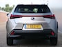 Lexus UX 250h 184pk Luxury Line Automaat Leder / Apple Carplay / Dodehoeksensor / Stoelverwarming