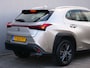 Lexus UX 250h 184pk Luxury Line Automaat Leder / Apple Carplay / Dodehoeksensor / Stoelverwarming