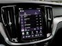 Volvo V60 T8 AWD Plus Dark 455PK Panoramadak HeadUp Display 360 Cam Alarm Getint glas