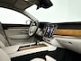 Volvo S90 B4 Momentum Business | Parkeercamera | Stoel- en Stuurverwarming | Trekhaak | Google infotainment