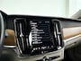 Volvo S90 B4 Momentum Business | Parkeercamera | Stoel- en Stuurverwarming | Trekhaak | Google infotainment
