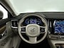 Volvo S90 B4 Momentum Business | Parkeercamera | Stoel- en Stuurverwarming | Trekhaak | Google infotainment