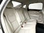 Volvo S90 B4 Momentum Business | Parkeercamera | Stoel- en Stuurverwarming | Trekhaak | Google infotainment