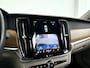 Volvo S90 B4 Momentum Business | Parkeercamera | Stoel- en Stuurverwarming | Trekhaak | Google infotainment
