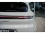 Porsche Cayenne 3.0 E-Hybrid | Sport Design | Kreide metallic | Luchtvering | Panoramadak | Achterasbesturing | Sport-uitlaatsysteem | Sport-chrono-pakket | SoftClose | Bose |  22-inch 911 Turbo Design | 18-voudige stoelen |