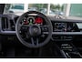Porsche Cayenne 3.0 E-Hybrid | Sport Design | Kreide metallic | Luchtvering | Panoramadak | Achterasbesturing | Sport-uitlaatsysteem | Sport-chrono-pakket | SoftClose | Bose |  22-inch 911 Turbo Design | 18-voudige stoelen |
