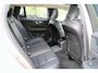 Volvo V60 T6 AWD Plus Dark Panoramadak HeadUp Display 360 Cam Alarm Getint glas Bright Dusk
