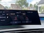 Peugeot 3008 1.6 plug-in Hybrid 195 GT | Nieuwe Auto | Tot 8 jaar garantie | Meest Complete Uitvoering | Elektrische Achterklep | Stoel- & Stuurwielverwarming | Navigatie | Keyless Entry | Camera | Parkeersensoren | Full LED Matrix verlichting | Adaptieve Cruise Control | Draadloze Apple Carplay & Android Auto | 19" Lichtmetalen Velgen |