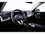 BMW iX1 xDrive30 xLine - Comfort Access - Getinte Ruiten - Grootlichtassistent - Interieurlijst Schwarz hoogglans - Raamomlijsting BMW Individual aluminium satiniert -