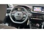 Peugeot 208 1.2 PureTech 100 Allure | Apple Carplay / Android Auto | Navigatie | Camera | Cruise Control | | Achterbank in delen neerklapbaar | Achteruitrijcamera | Apple Carplay/Android Auto|telefoonintegratie premium