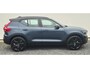 Volvo XC40 2.0 B3 Plus Black Edition MY 2026 - 20” Wielen - Adaptive Cruise Control - Harman Kardon Audio - Climate - R7C0 Interieur – Camera achter - PDC voor en achter - Power seats links met memory - Two Tone