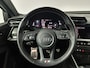 Audi A3 Limousine 30 TFSI S edition | S-Line | Navigatiesysteem | Parkeersensoren |