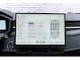 Lynk & Co 01 1.5 More | PHEV | Panoramadak | Elektrische Achterklep | Infinity Audio | 360 Graden Camera | Apple Carplay | Android Auto | Elektrisch Verstelbare Bestuurdersstoel | Stoelverwarming | LED Koplampen Adaptief | Trekhaak |