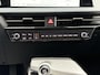 Kia EV6 Edition 77.4 kWh / SOH 100% / Fabrieksgarantie t/m 05-2032 / 1.600 kg trekgewicht / Android Auto & Apple Carplay / Navigatie / Cruise Control Adaptief / Climate Control / DAB / Draadloze Telefoonlader / Camera / Parkeer assistent / 19" Lichtmetalen Wielen / Keyless entry & start /