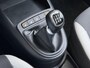Hyundai i10 1.0 Premium Stoel En Stuurverwarming | Camera | Climate Control | Apple Carplay & Android Auto