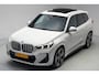 BMW iX1 xDrive30 M Sport [ Panorama Stuur-&Stoelverwarming Camera ]