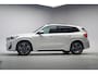 BMW iX1 xDrive30 M Sport [ Panorama Stuur-&Stoelverwarming Camera ]