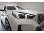 BMW iX1 xDrive30 M Sport [ Panorama Stuur-&Stoelverwarming Camera ]