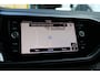 Volkswagen T-Cross 1.0 TSI Life Business | Achteruitrijcamera | Trekhaak | Adaptieve cruise