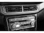 Volkswagen T-Cross 1.0 TSI Life Business | Achteruitrijcamera | Trekhaak | Adaptieve cruise