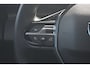 Peugeot e-308 SW GT 54 kWh DEMO-DEAL! | Adaptief cruise control | Dodehoek detectie | Warmtepomp | Elektr & Massage stoelen voor | Navi by App |