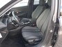 Peugeot 208 1.2T 100pk Allure Pack + extra's | Climate control | Navigatie via Apple/Android | Lm-velgen | Stoelverwarming | Camera
