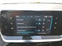 Peugeot 208 1.2T 100pk Allure Pack + extra's | Climate control | Navigatie via Apple/Android | Lm-velgen | Stoelverwarming | Camera