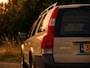 Volvo XC70 Cross Country 2.4 T Geartr. Comf. Automaat | Mooie Youngtimer | 5-2027!