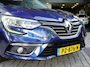 Renault Megane Estate 1.2 TCe 100 Bose / BOSE / NAVI / CAMERA / PDC V+A / PARK ASSIST / BLINDSPOT / MASSAGE / CRUISE / CLIMATE / KEYLESS / APPLE CARPLAY / ANDROID AUTO / PRIVACY GLASS / DAB+ / DAKRAILS / 17'' LMV