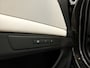 BMW 5-Serie 528i Luxury Edition | Panoramadak | Parkeercamera | Stoelverwarming | Trekhaak