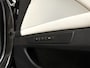 BMW 5-Serie 528i Luxury Edition | Panoramadak | Parkeercamera | Stoelverwarming | Trekhaak