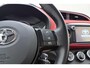 Toyota Yaris 1.3 VVT-i Dynamic | 99PK | 5-Deurs | Navigatie | Bluetooth | Parkeer Camera Achter | Airco | Cruise Control | Lichtmetalen Velgen |