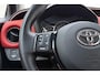 Toyota Yaris 1.3 VVT-i Dynamic | 99PK | 5-Deurs | Navigatie | Bluetooth | Parkeer Camera Achter | Airco | Cruise Control | Lichtmetalen Velgen |