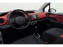 Toyota Yaris 1.3 VVT-i Dynamic | 99PK | 5-Deurs | Navigatie | Bluetooth | Parkeer Camera Achter | Airco | Cruise Control | Lichtmetalen Velgen |