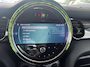 MINI Cooper 5-Deurs 1.5 136 pk Automaat Camden Edition Navigatie Led koplampen Apple Carplay Climate Control Cruise Control Parkeersensoren Dab Zwarte Velgen Spiegelpakket NL Auto
