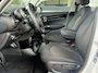 MINI Cooper 5-Deurs 1.5 136 pk Automaat Camden Edition Navigatie Led koplampen Apple Carplay Climate Control Cruise Control Parkeersensoren Dab Zwarte Velgen Spiegelpakket NL Auto
