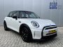 MINI Cooper 5-Deurs 1.5 136 pk Automaat Camden Edition Navigatie Led koplampen Apple Carplay Climate Control Cruise Control Parkeersensoren Dab Zwarte Velgen Spiegelpakket NL Auto