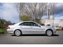 Mercedes-Benz E-klasse 240 Avantgarde Blijvend Youngtimer | Automaat | Leer | APK nieuw bij aflevering