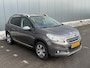 Peugeot 2008 1.2 PureTech Allure | Automaat | NAP | 1e eigenaar | Panoramadak | Navigatie | PDC V+A