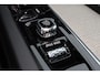 Volvo XC60 Recharge T6 AWD Inscription - Panorama/schuifdak - IntelliSafe Assist & Surround - Harman/Kardon audio - 360º Camera - Verwarmde voorstoelen, stuur & achterbank - Parkeersensoren voor & achter - Draadloze tel. lader - Elektr. bedienb. bestuurdersstoel met geheugen - Head up display - Extra getint glas - 19' LMV