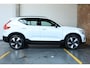 Volvo EX40 Single Motor Extended Range Plus 82 kWh | Semi-Electrische Wegklapbare Trekhaak | Premium audio by Harman Kardon | Adaptieve cruise control | Apple carpaly/Android auto | Warmtepomp | Keyless Entree | Parkeersensoren voor + achter |