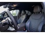BMW 3-Serie 330e | BTW | M-SPORT | ACC | HUD | 360 | MEMORY | KEYLESS | ELEK KOFFERKLEP |