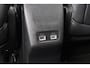 Peugeot e-2008 EV GT 50 kWh SOH 100% Panoramadak Stoelverwarming Achteruitrijcamera