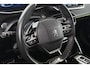 Peugeot e-2008 EV GT 50 kWh SOH 100% Panoramadak Stoelverwarming Achteruitrijcamera