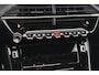 Peugeot e-2008 EV GT 50 kWh SOH 100% Panoramadak Stoelverwarming Achteruitrijcamera