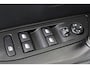 Peugeot e-2008 EV GT 50 kWh SOH 100% Panoramadak Stoelverwarming Achteruitrijcamera