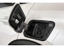 Peugeot e-2008 EV GT 50 kWh SOH 100% Panoramadak Stoelverwarming Achteruitrijcamera